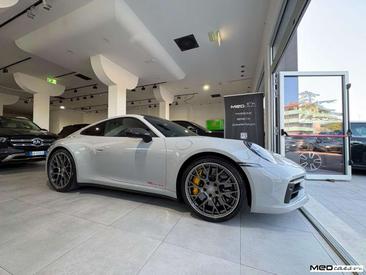 Porsche 992 I — photo 2