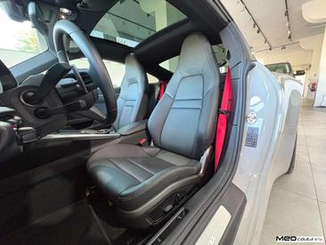 Porsche 992 I — photo 11
