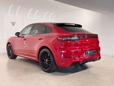 Porsche Cayenne III GTS — photo 5