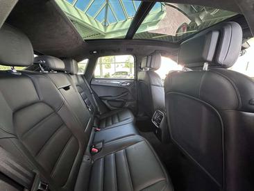 Porsche Macan Electrique Turbo — photo 20
