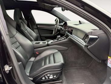 Porsche Panamera II GTS — photo 10