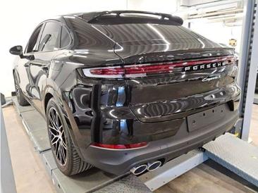 Porsche Cayenne III S — photo 4