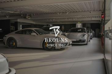 Porsche Macan Electrique Base — photo 31