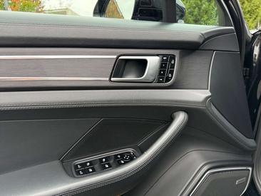 Porsche Panamera II GTS — photo 21