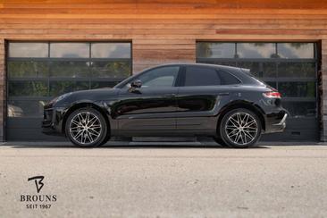 Porsche Macan Electrique Base — photo 2