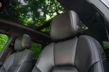 Porsche Macan Electrique Base — photo 6