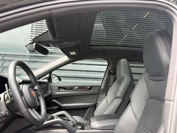 Porsche Cayenne III Turbo Black Edition — photo 18