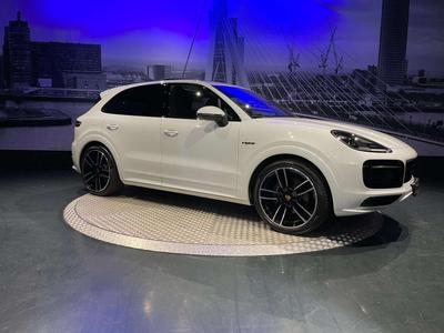 Porsche Cayenne III Base Platinum Edition
