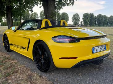 Porsche 718 Boxster Base — photo 2