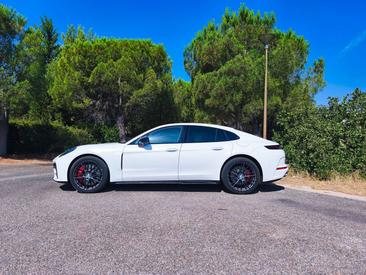 Porsche Panamera II 4S — photo 12