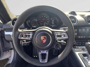 Porsche 718 GTS — photo 9