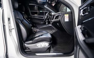 Porsche Macan Electrique S — photo 8