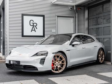 Porsche Taycan GTS — photo 2