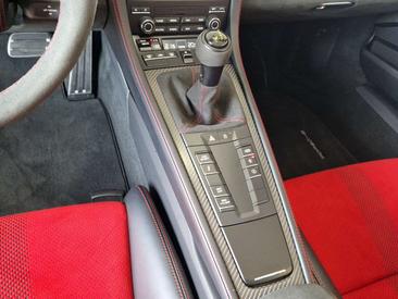 Porsche 718 Spyder — photo 13
