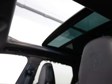 Porsche Cayenne III Turbo — photo 13