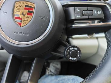 Porsche Panamera II 4S — photo 20
