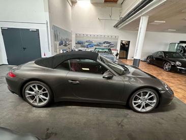 Porsche 991 Carrera — photo 3