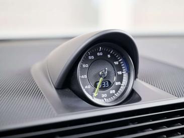 Porsche Panamera II E-Hybrid — photo 24