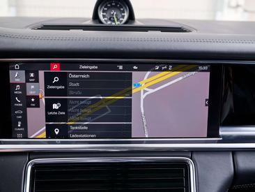 Porsche Panamera II E-Hybrid — photo 25