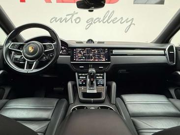 Porsche Cayenne III Turbo S Platinum Edition — photo 7
