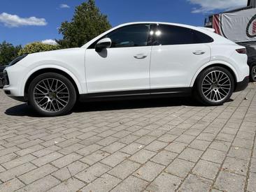 Porsche Cayenne III Platinum Edition — photo 10