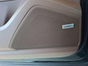 Porsche Cayenne III Turbo S Platinum Edition — photo 24