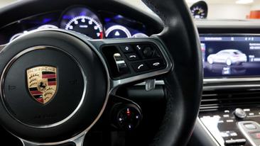 Porsche Panamera II E-Hybrid — photo 27