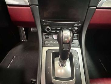Porsche 991 Carrera — photo 11
