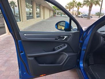 Porsche Macan Electrique — photo 9