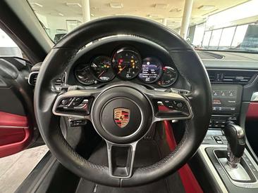 Porsche 991 Carrera — photo 13