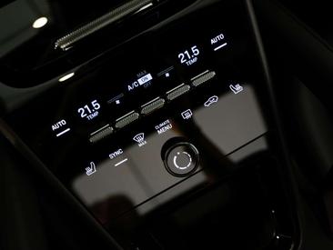 Porsche Cayenne III Turbo — photo 22