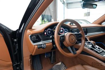 Porsche Panamera II E-Hybrid Platinum Edition — photo 9