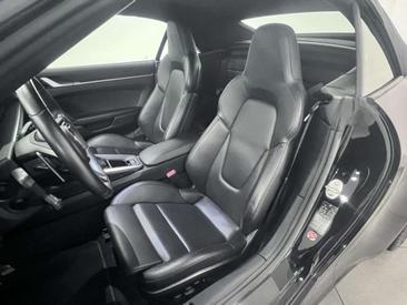 Porsche 992 I Carrera 4S — photo 17