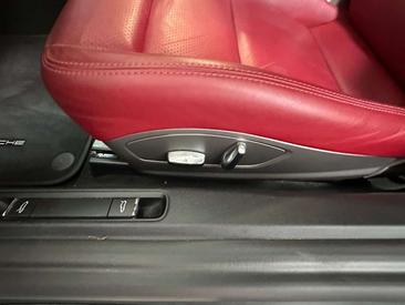 Porsche 991 Carrera — photo 18