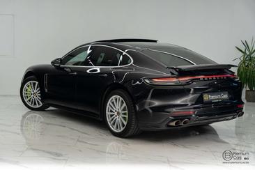 Porsche Panamera II E-Hybrid Platinum Edition — photo 13