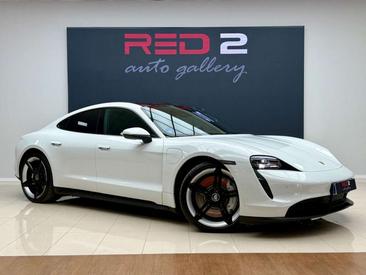 Porsche Taycan — photo 3