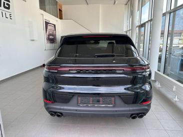 Porsche Cayenne III S — photo 8