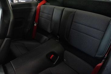 Porsche 911 Carrera S — photo 19