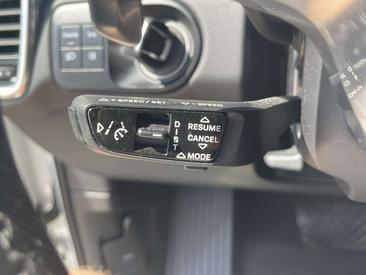 Porsche Cayenne III Platinum Edition — photo 21