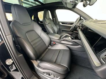 Porsche Cayenne III S — photo 20
