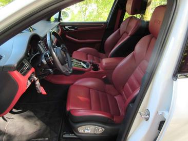 Porsche Macan Electrique GTS — photo 19