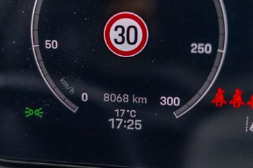 Porsche Cayenne III S — photo 5