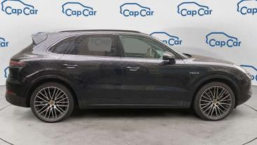 Porsche Cayenne III Turbo — photo 3