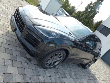 Porsche Cayenne III Platinum Edition — photo 4