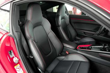Porsche 992 I GTS — photo 17