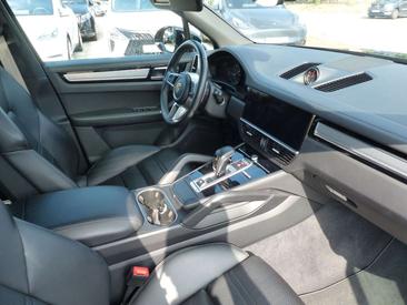 Porsche Cayenne III Platinum Edition — photo 9