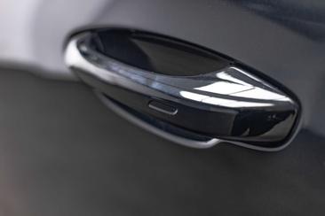 Porsche Cayenne III S — photo 16