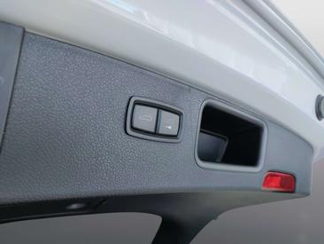 Porsche Macan GTS — photo 10