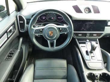 Porsche Cayenne III Platinum Edition — photo 14