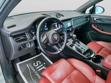 Porsche Macan GTS — photo 17